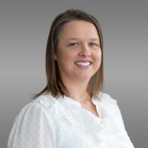 Leslie DeFluiter, AANP, FNP-C